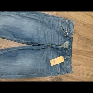 Levi men’s jeans